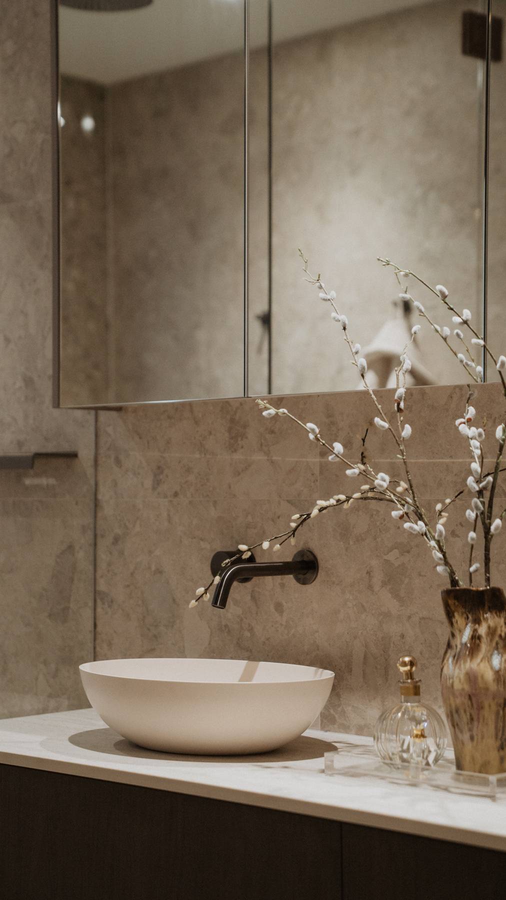 The Bayview Main Bathroom 1